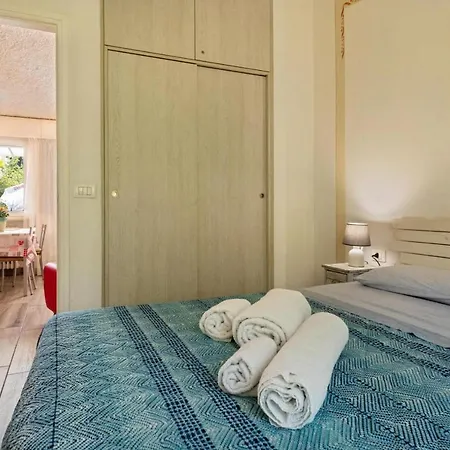 Collina Degli Olivi Apartman *